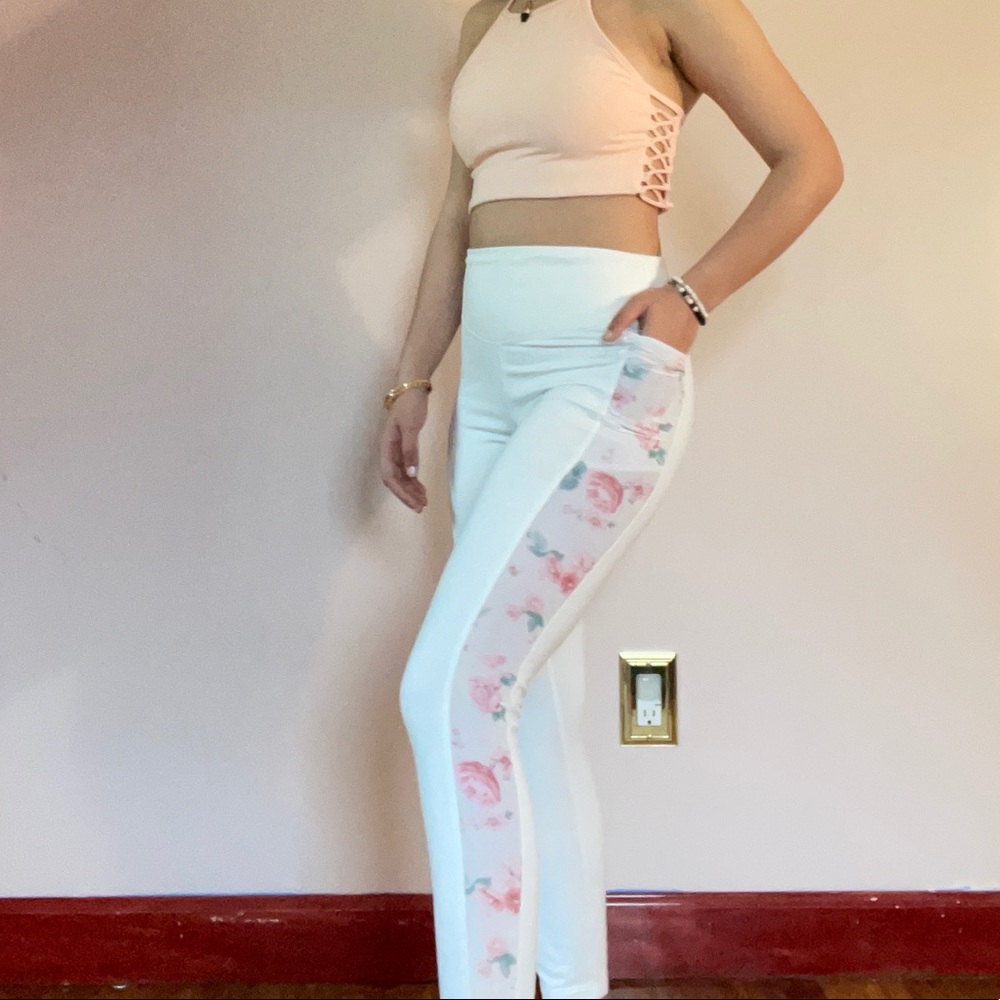Pink leggings